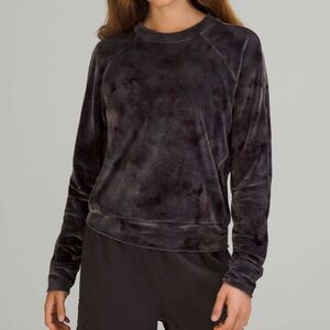 Lululemon Velour Warm Down Crew
Interstellar Dark Grey Multi Size 8